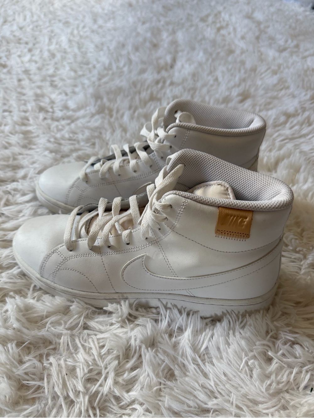 Nike Blazer mid ‘77 White Sneakers